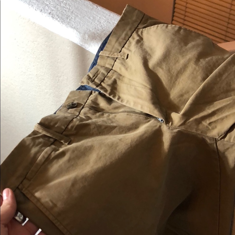 Excellent condition gap khakis